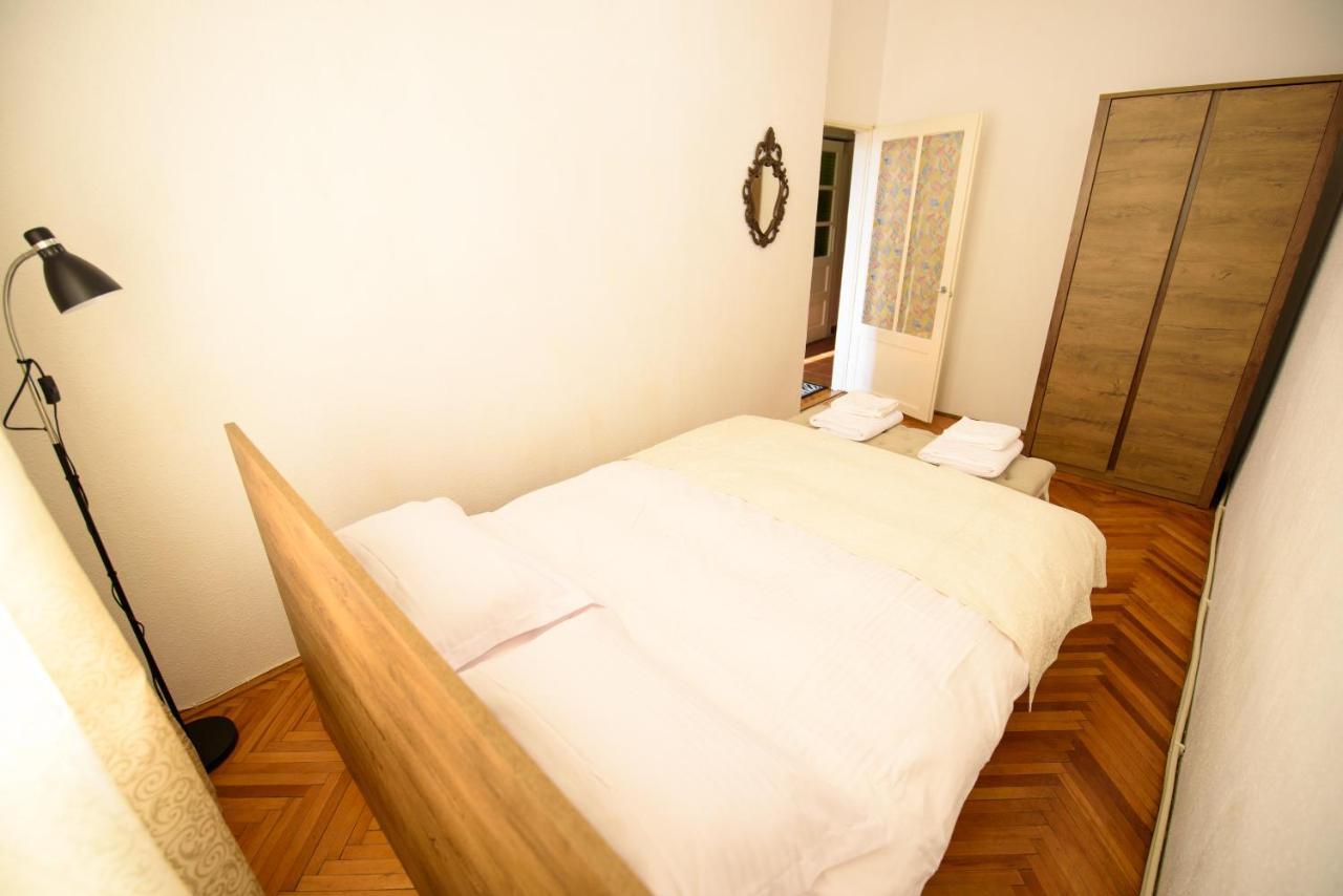 Apartament Stefan Apartment Cluj-Napoca Exterior photo